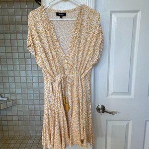 Aakaa Sundress.  Purchased at West of Camden.  Light, flowy, mid-legnth. Size La